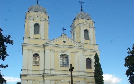 IMGP7955 MOLĖTŲ BAŽNYČIA.jpg