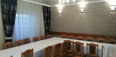 Kavinė – baras „Red akcija“