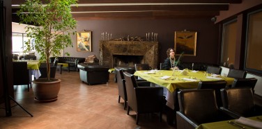 "Dubingių žirgynas" restoranas