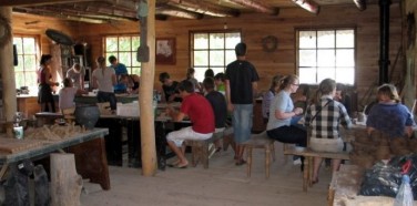 Tradicinių amatų centras "Meniškas kaimas" - kurkime tradicijas šiandien